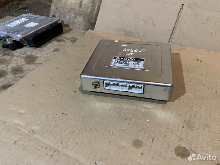 Блок управления АКПП Hyundai Accent