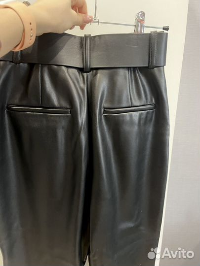 Кожаные брюки zara XS