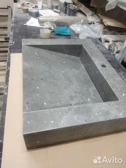 Раковина из керамогранита