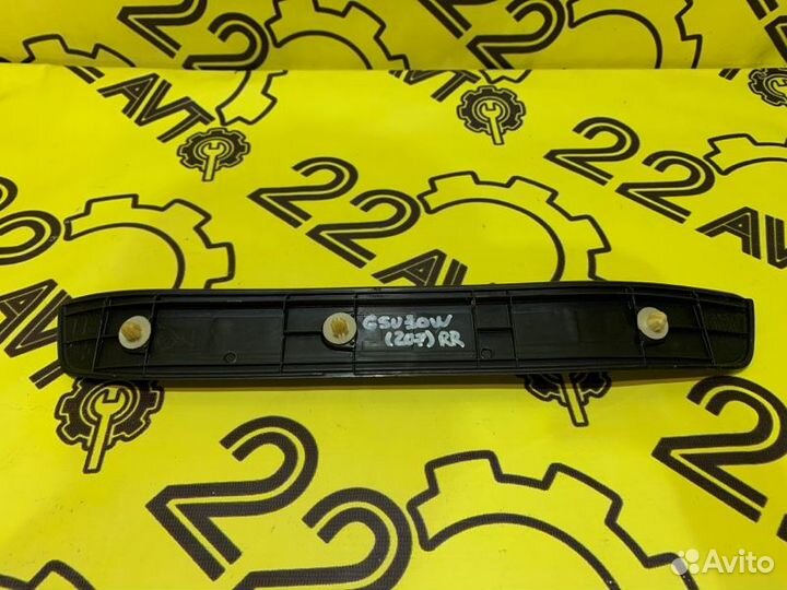 Накладка на порог внешняя задняя правая Toyota