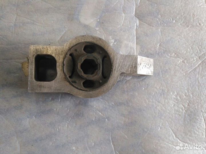 С/блок переднего рычага Volkswagen Passat B6