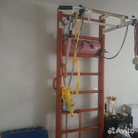 Шведская стенка с турником