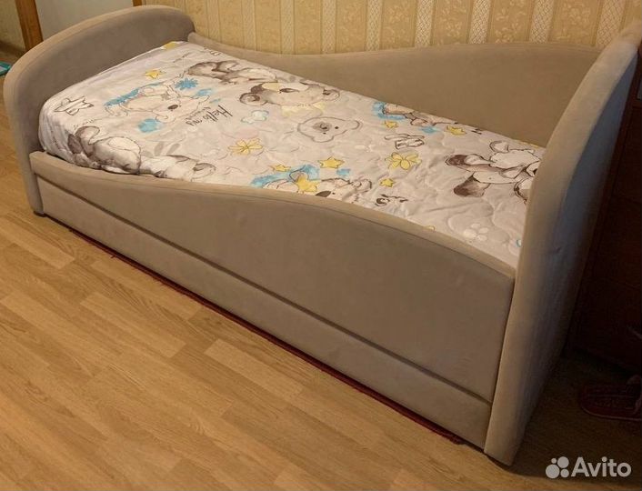 Детская кровать Тедди (beige) с мягкими бортиками