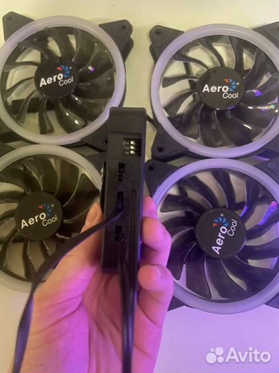 Вентиляторы Aercool Rev RGB + контроллер
