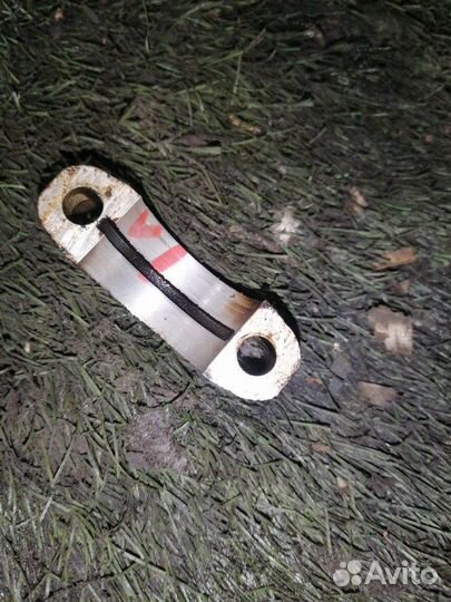 Бугель распредвала Газ 31105 406 2006