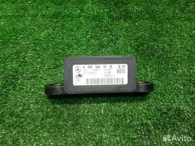 Датчик ускорения Mercedes Benz C-Class W204 2008