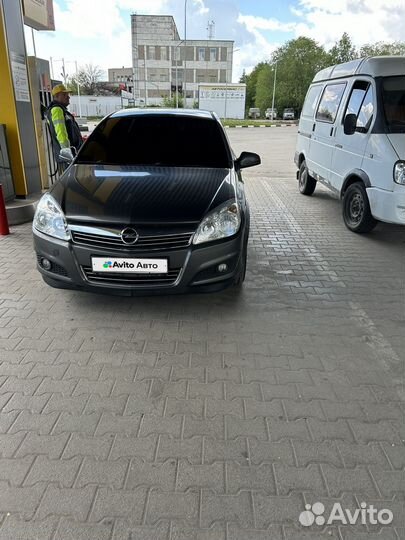 Opel Astra 1.6 МТ, 2011, 243 000 км