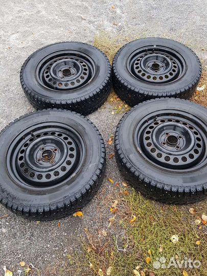 Bridgestone B700 195/65 R15 91T