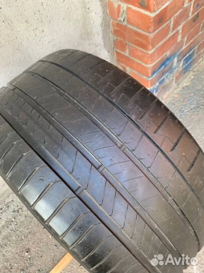 Pirelli P Zero PZ4 315/35 R21 111Y