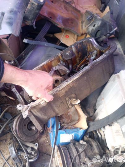 Поддон двигателя Mitsubishi Pajero 2 6G74 3.5