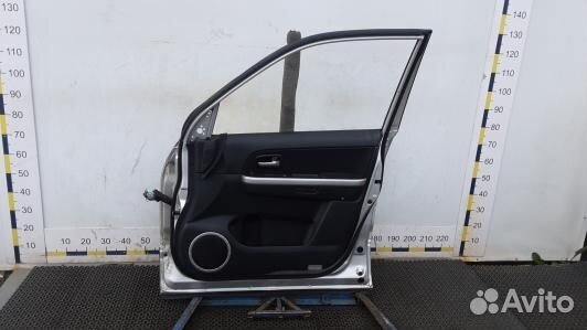 Дверь передняя правая suzuki grand vitara 2 (EML26