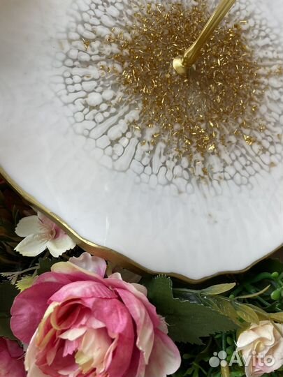 Этажерка для фруктов и конфет