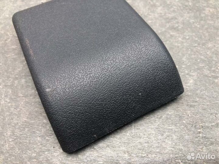 Заглушка петли Лада Гранта FL 11186 2020