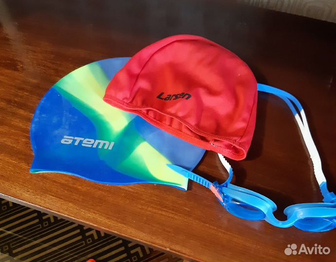 Шапочка для плавания детская +памперсы