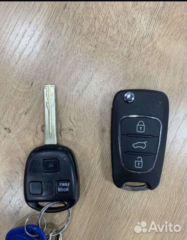 Выкидной ключ toyota Lexus Тойота Лексус