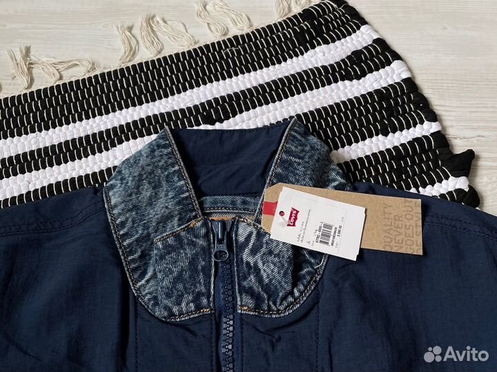 Новая джинсовая куртка Levi's Оригинал