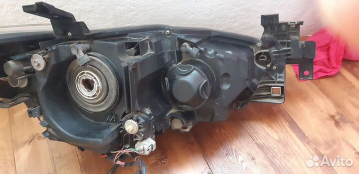 Оригинальные фары на Мазду 6GJ 2012-2014 дорестайл