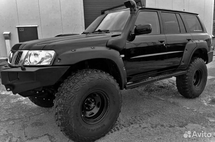Силовые Расширители арок на Nissan Patrol Y61