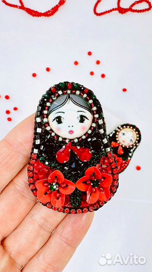 Брошь «Матрёшка»