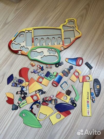 Пазлы, карточки, пластилин, развивающие игры