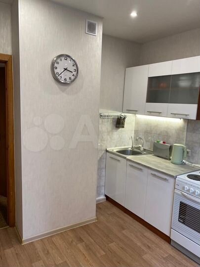 2-к. квартира, 51 м², 3/17 эт.