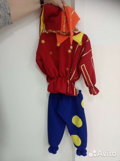 Костюм снеговик, лисенок, белочка, петрушки, петух