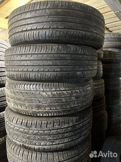 Yokohama Geolandar G98 215/65 R17