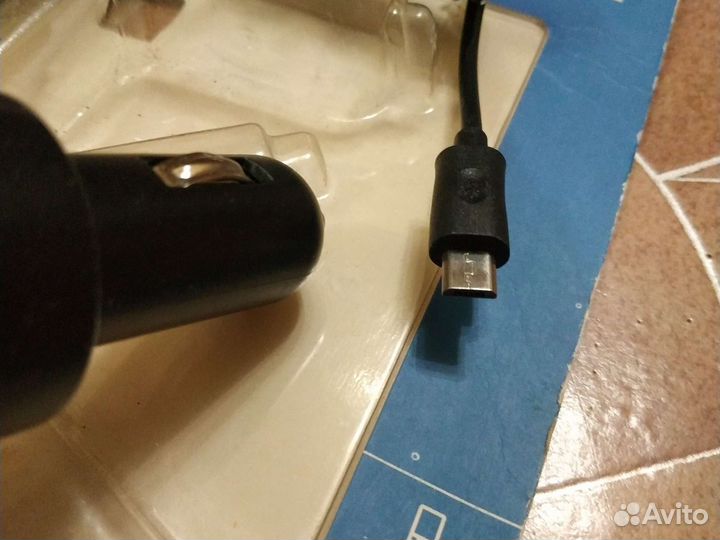 Оригинальное зарядное устройство nokia