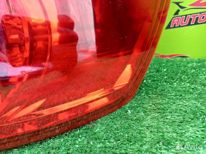 Фонарь toyota ACM21W,ACM26W ipsum 2 модель 4457