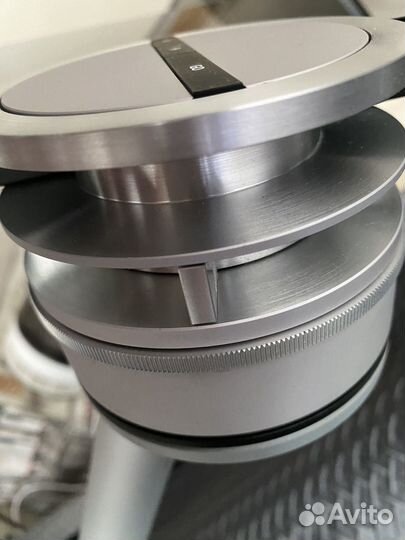 Bang & Olufsen Beosound 5