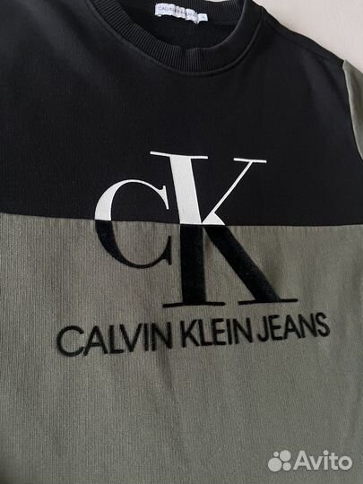 Calvin klein свитшот. Оригинал