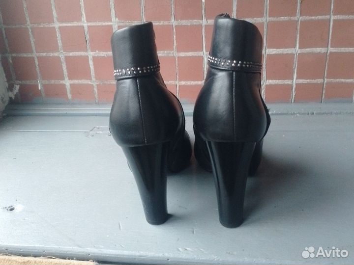 Ботильоны натуральная кожа 38