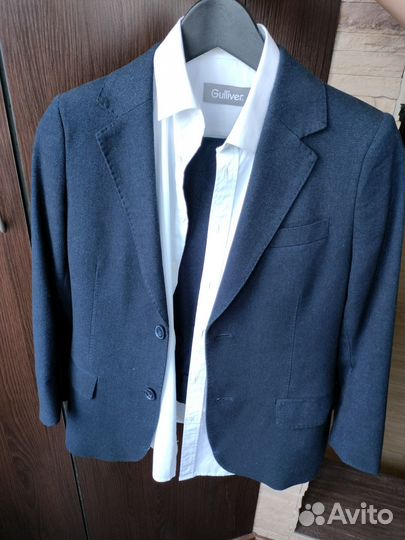 Продам школьный костюм для мальчика