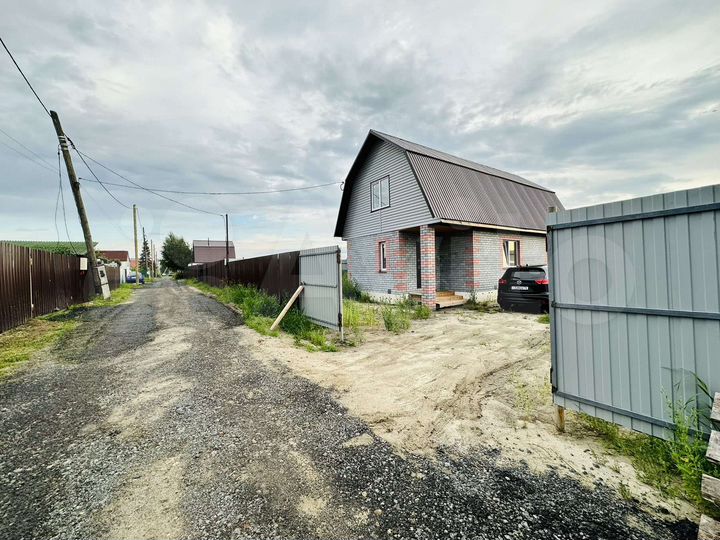 Дом 90 м² на участке 8 сот.