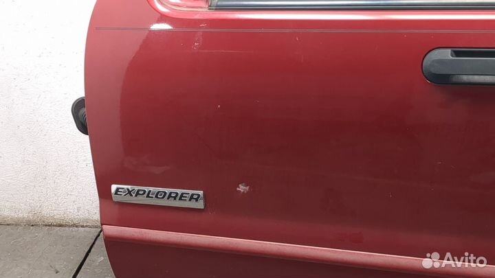 Дверь левая передняя Ford Explorer
