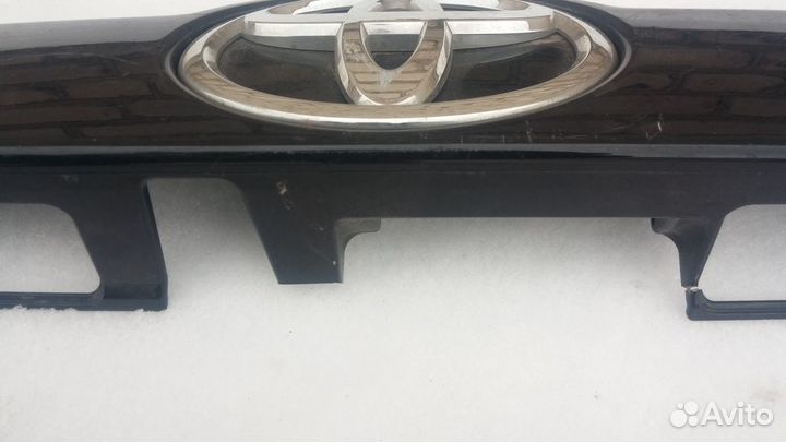 Toyota Highlander 3 2013-2016 г накладка багажника
