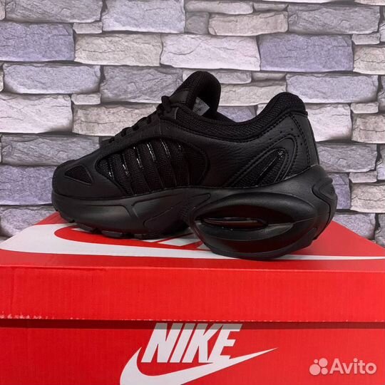 Кроссовки Nike
