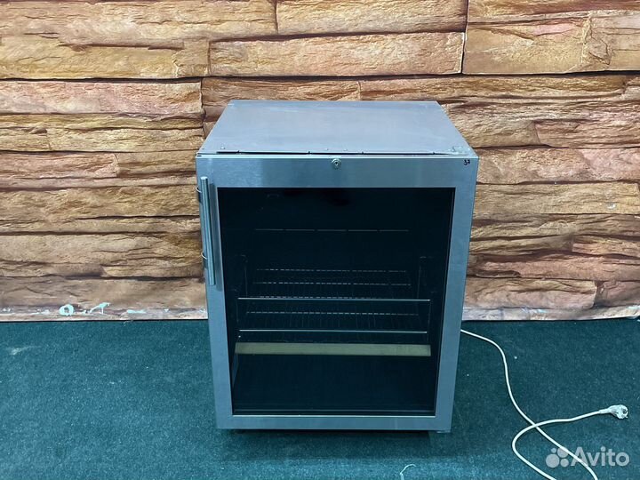 Винный шкаф liebherr