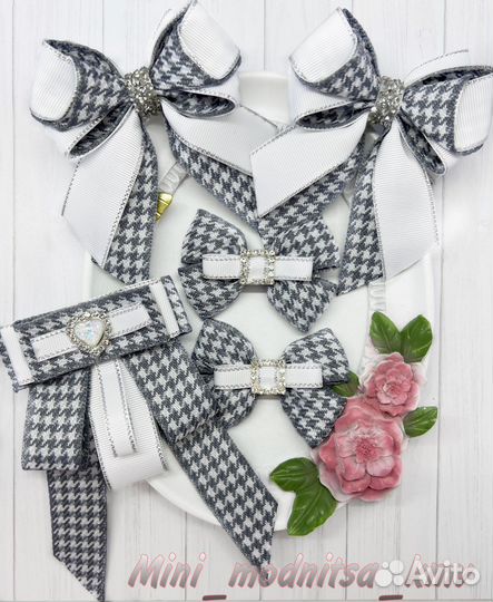 Набор бантов в школу 