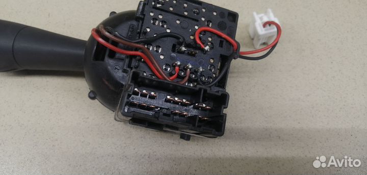 Переключатель поворотов подрулевой Duster 2012
