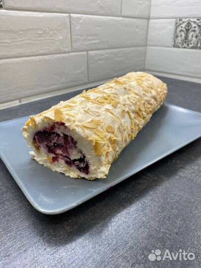 Меренговый рулет