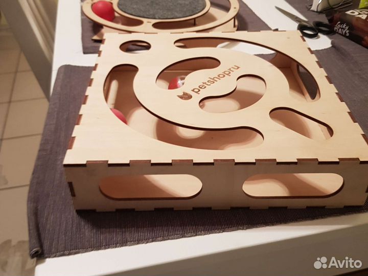 Игрушки для кошек