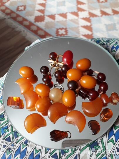 Бусины янтаря от старинный украшений