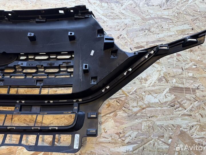 Решетка радиатора Ford Explorer 6 Limited