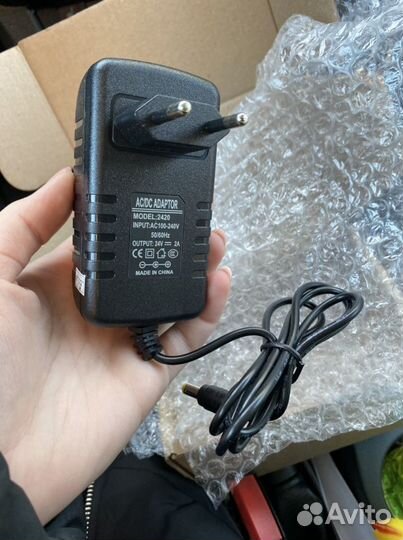 Блок питания (AC/DC adaptor)