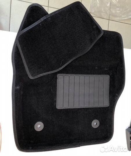 Ковры в салон автомобиля