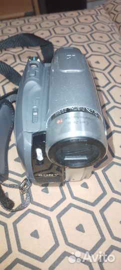 Видеокамера sony dcr hc94e
