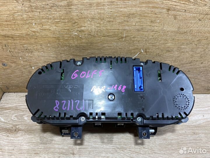 Панель приборов Volkswagen Golf 6 бензин 1121128