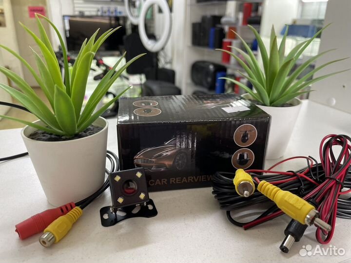 Камера заднего вида E606 (новая, гарантия)