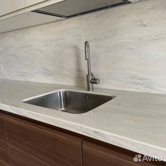 Столешница из искусственного камня